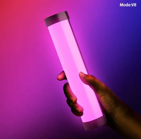LUXCEO V8 RGB LED Light -300LM، 8 ألوان، 4 تأثيرات، 3000K-6000K، بطارية Ra≥95، 2000 مللي أمبير في الساعة، مصباح فيديو محمول للاستوديو/الخارجي
