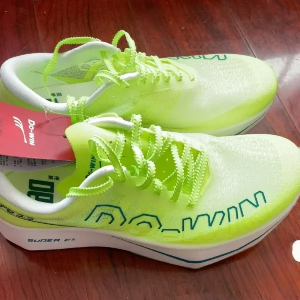 ⁦Professional Running Shoes Unisex Luxury Brand Sock Sneaker Men Women Carbon Plate Gym Shoes Soft Sole Walking Jogging Shoe⁩ - الصورة ⁦2⁩