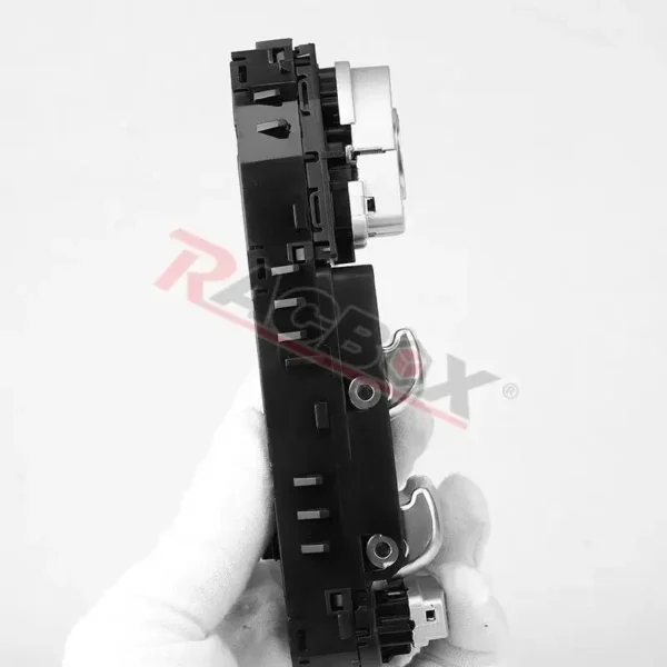 2059056811 Master Power Window Switch For Mercedes-Benz C-CLASS W205 C180 C300 Wagon S205 GLC 200 260 C253 2015-2018 A2059056811 - Image 4