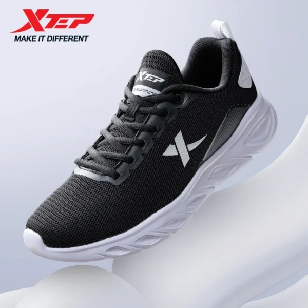 ⁦Xtep Running Shoes Men Breathable Mesh Shock Absorption Men's Sports Shoes Non-Slip Lightweight Male Sneakers 880119115131⁩ - الصورة ⁦3⁩