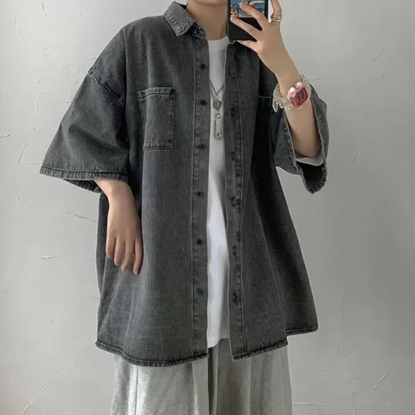 ⁦Summer New Men's Short Sleeved Denim Shirt Ins Trendy Brand Niche Design Sense Casual Half Sleeved Top Versatile Street Trend⁩ - الصورة ⁦3⁩