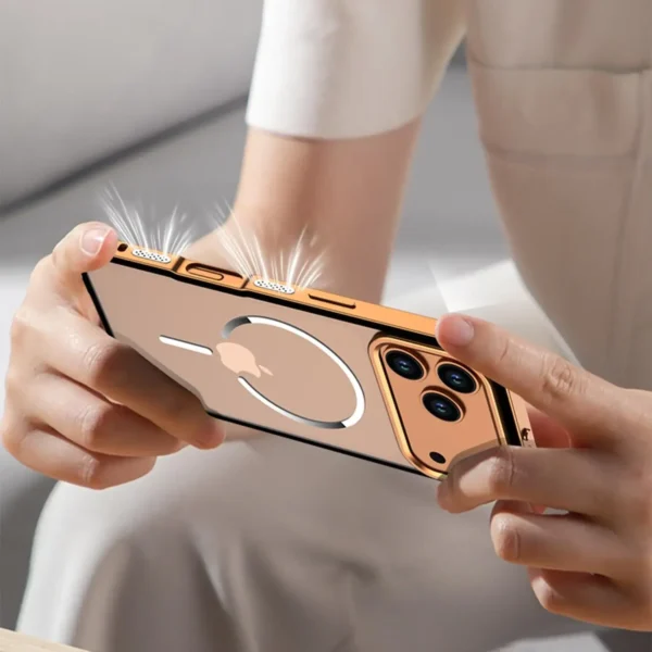 ⁦For iPhone 17 Pro Max 17Air Metal Frame Removable Phone Case For Magsafe Wireless Charging Aluminum Alloy Lens Matte Back Cover⁩ - الصورة ⁦5⁩