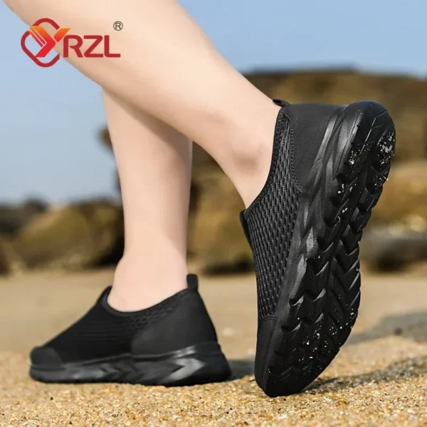 ⁦YRZL Men's Sneakers Breathable Mesh Men Casual Shoes Outdoor Non-Slip Big Size Loafers Walking Lightweight Male Tennis shoes⁩ - الصورة ⁦5⁩