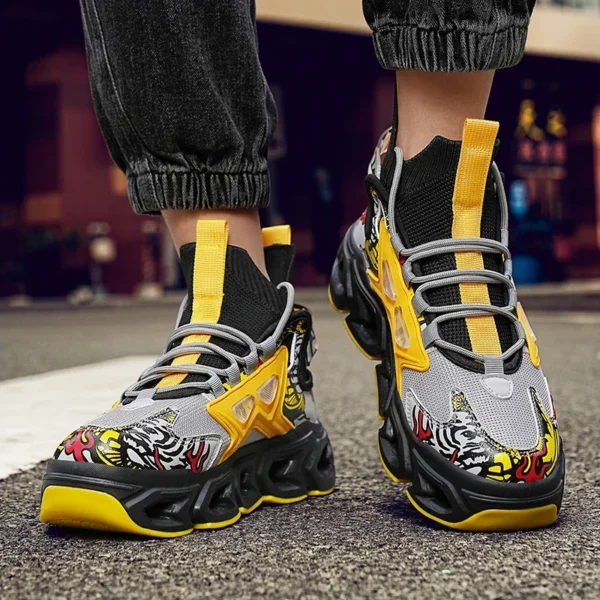 ⁦Shoes men Sneakers Male casual Mens Shoes tenis Luxury shoes Trainer Race Breathable Shoes fashion running Shoes for women⁩ - الصورة ⁦5⁩