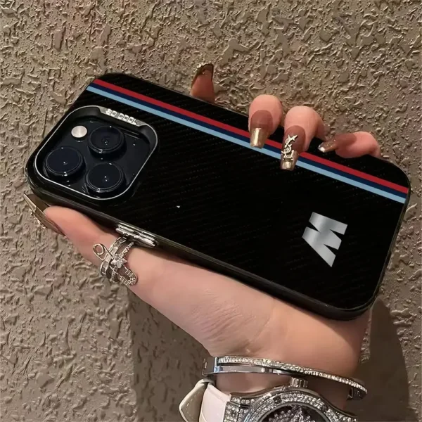 ⁦Striped letter M pattern phone case for iPhone 17 16 15 14 13 12 11 Pro Max/Pro/Plus Drop and shock resistant back cover⁩ - الصورة ⁦6⁩