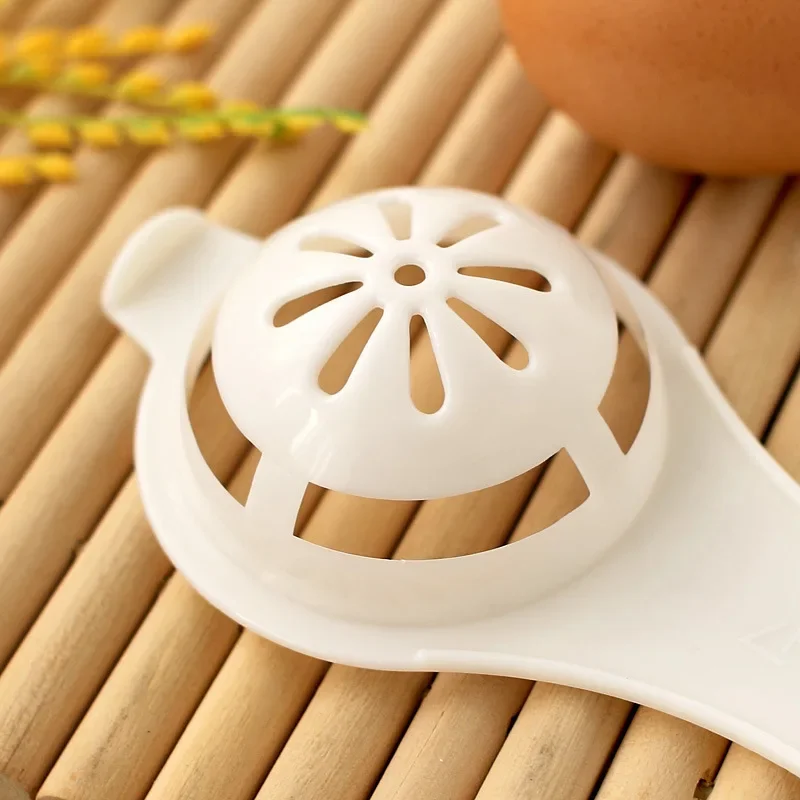 1PC Egg Yolk Separator Divider White Plastic Convenient Household Eggs Tool Cooking Baking Tool Kitchen Accessories Dropshipping - الصورة 5