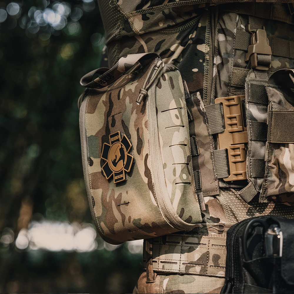 Rhino Rescue 002M First Aid Kit Camping IFAK Pouch With Molle,Survival Pouch For Camping Hiking And Fishing Outdoor Hiking Kit - الصورة 5