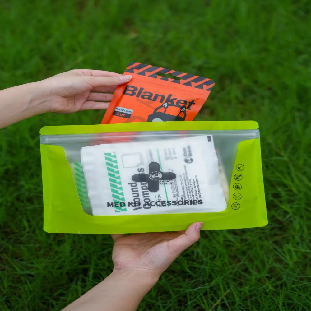 Rhino Rescue Outdoor & Home First Aid Refill Bag – Emergency Supplies with Survival Blanket, Bandages, Gauze Pads, Trauma Shears - الصورة 4