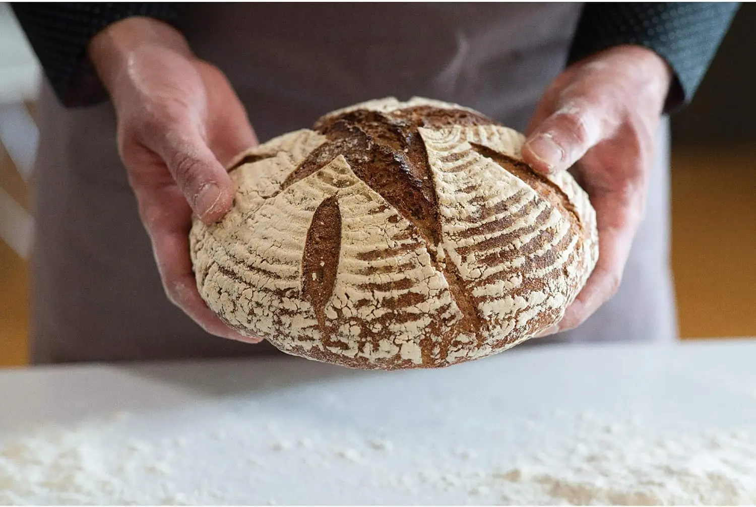 Premium Hand Crafted Bread Lame Stainless Steel Dough Bread Lame Blade Kitchen Sourdough Dough Scoring Tool Bread Making Tools - الصورة 6