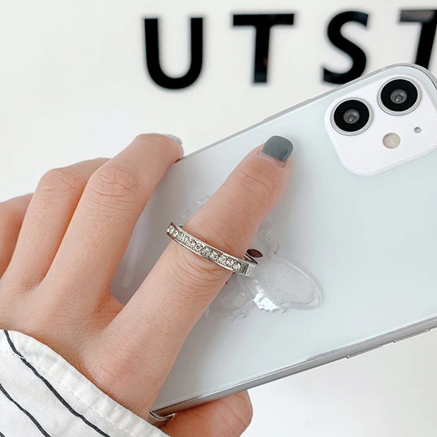 Cell Phone Ring Holder Stand, 360 Degree Rotation Finger Ring Kickstand, Metal Phone Grip with Crystal Diamonds, Clear Base - الصورة 5