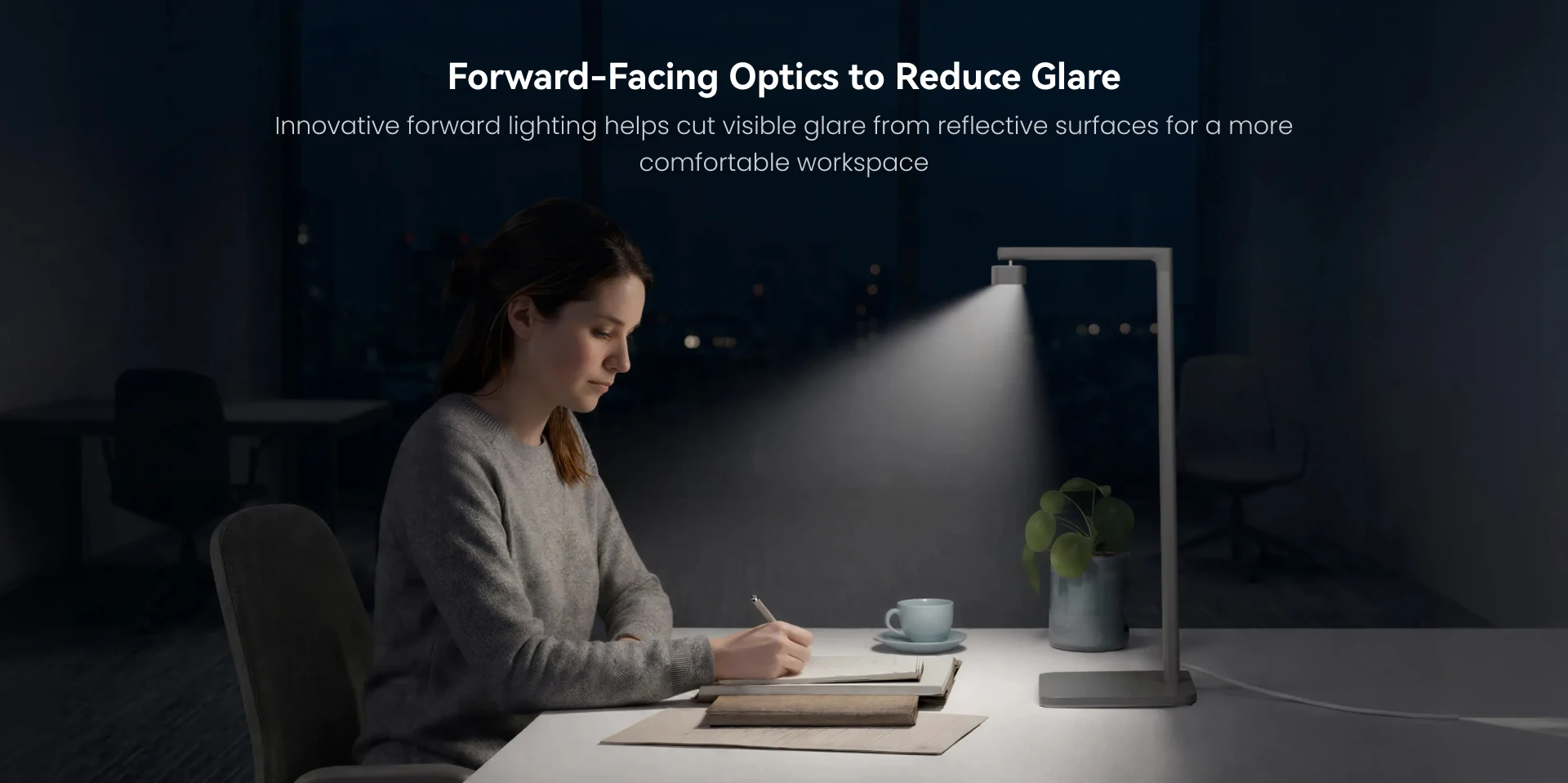 Yeelight Smart LED Bedside Lamp D1 2700K-6500K Smart Night Light Stepless Dimming Ra97 High CRI Focus Mode For Office Study - الصورة 3