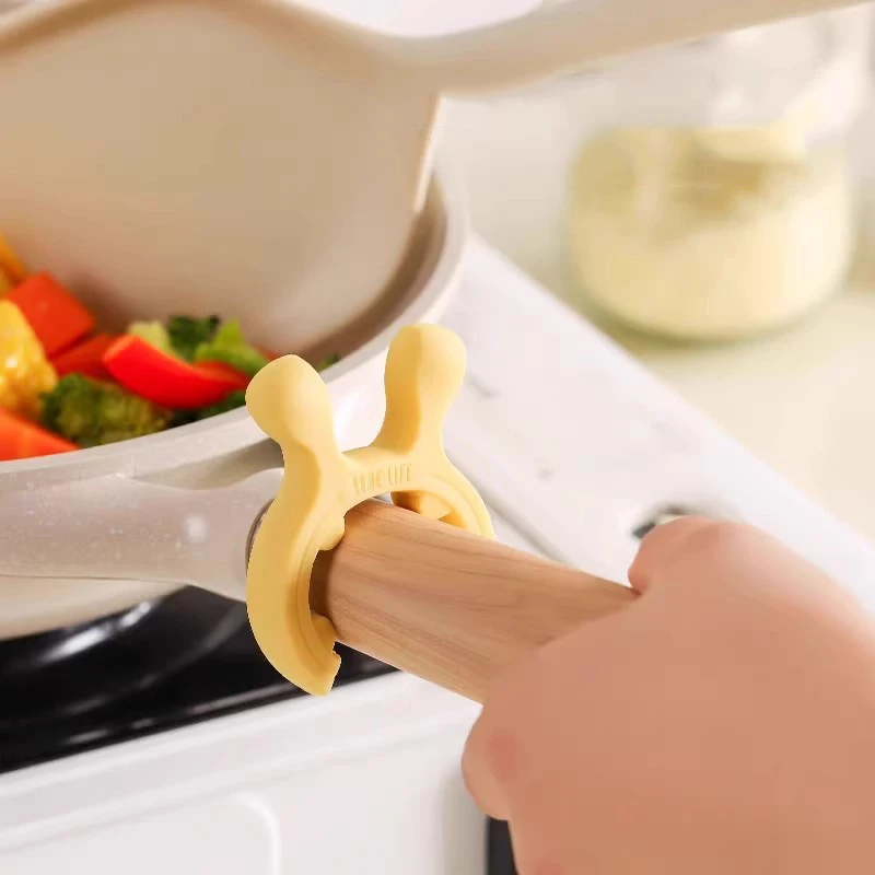 1pc Silicone Spatula Rack Spatula Holder Deer Ear Anti Scalding Overflow Pot Clip Spoon Holder Kitchen Gadget - الصورة 2