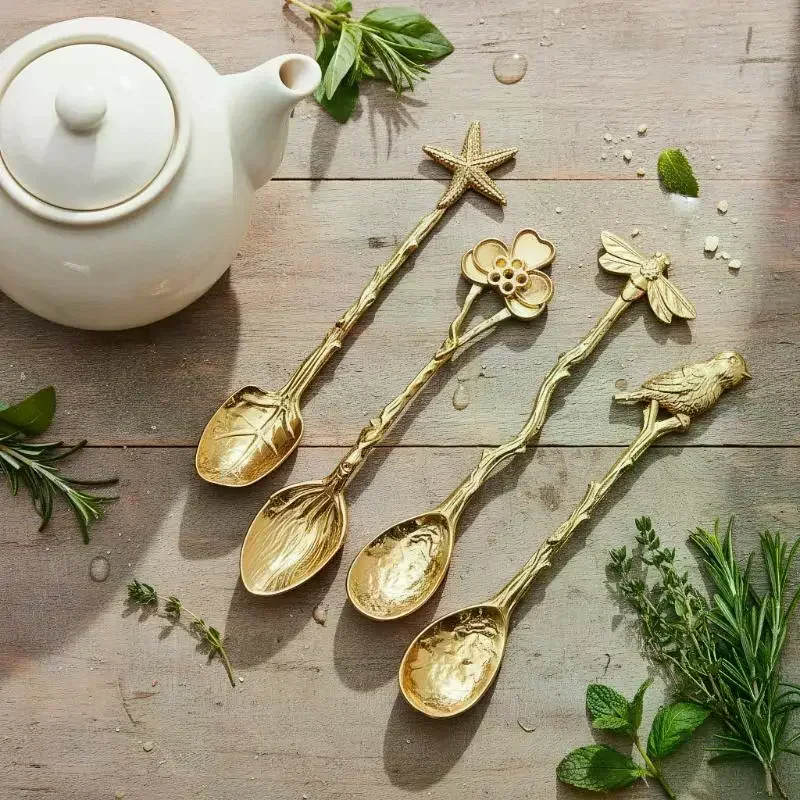 Retro Metal Coffee Spoon Dragonfly Branches Leaves Shape Ice Cream Cake Dessert Milk Mixing Spoon Kitchen Gadgets Tableware