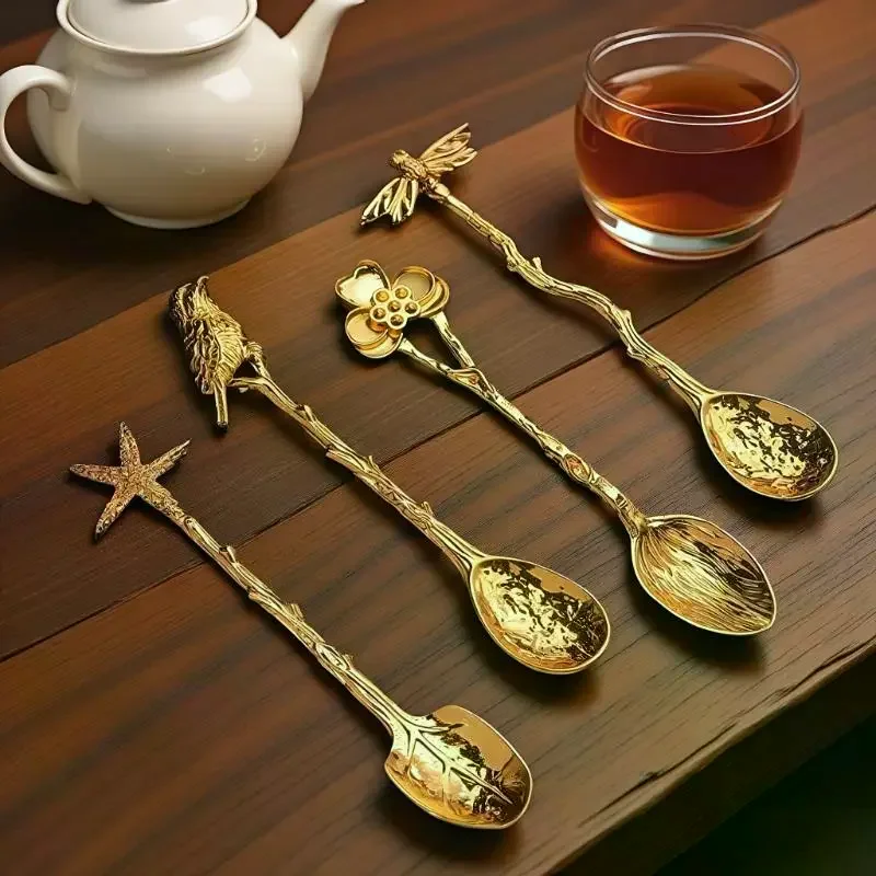 Retro Metal Coffee Spoon Dragonfly Branches Leaves Shape Ice Cream Cake Dessert Milk Mixing Spoon Kitchen Gadgets Tableware - الصورة 4